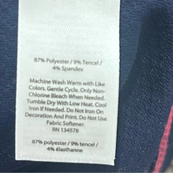 VINEYARD VINES performance hooded long sleeve. Size small - Picture 4 of 5